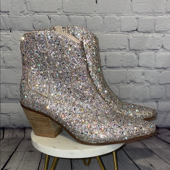 Sincerely Jules Glittering Ankle Booties Size 8M - Picture 1 of 10